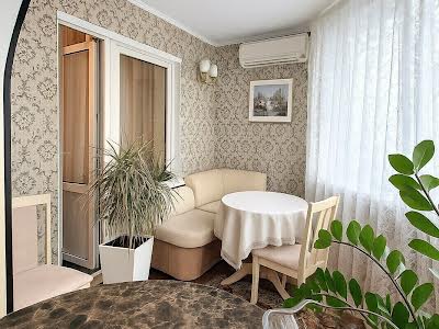 квартира по адресу Сержа Лифаря ул. (Олександра Сабурова), 8-А