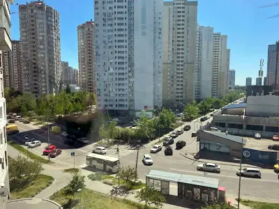 квартира за адресою Сортувальна вул., 4