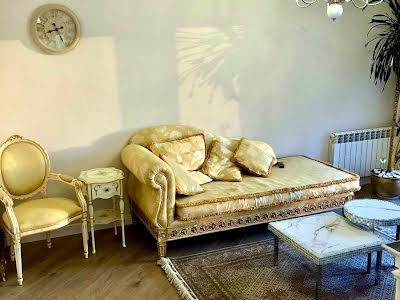квартира за адресою Гусовського вул., 10/8