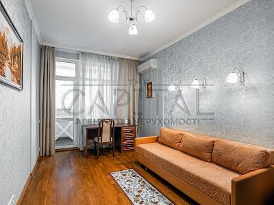 квартира по адресу Евгения Коновальца ул. (Щорса), 44-А