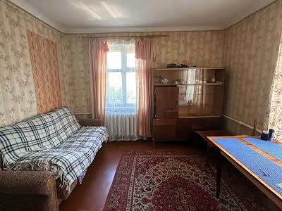 квартира за адресою Сенатора Маккейна, 1