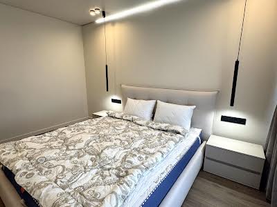 квартира за адресою Михайла Максимовича вул. (Онуфрія Трутенка), 32-Б