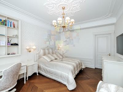 квартира по адресу Calle Dilova ул. (Димитрова), 1/2