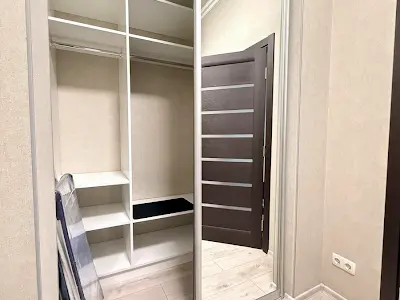 квартира по адресу Василия Тютюнника ул. (Анрі Барбюса), 53