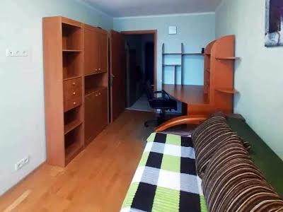 квартира за адресою Генерала Генадія Воробйова вул. (Курська), 8-А