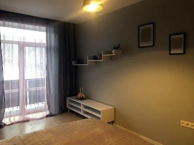 квартира по адресу Вишгородська ул., 4