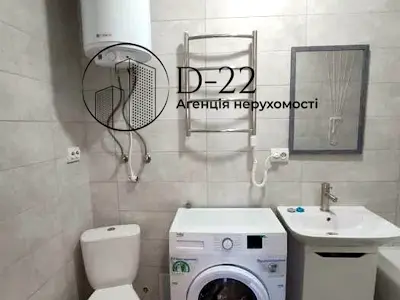 квартира за адресою Залізнична вул., 1