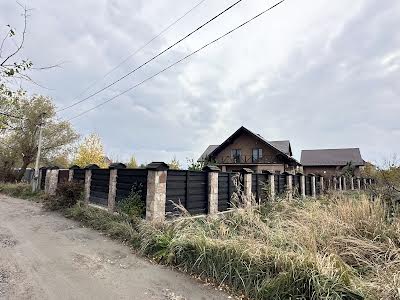 дом по адресу с. Новые петровцы, Каневская ул.