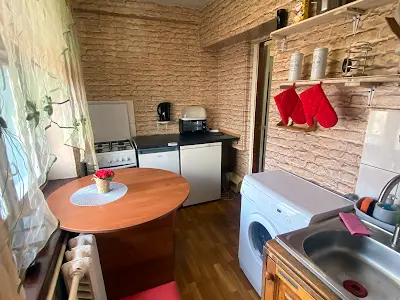 квартира за адресою Леся Курбаса просп., 10г