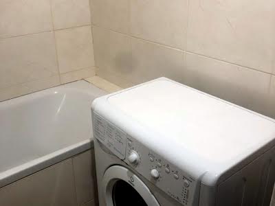 квартира за адресою Ревуцького вул., 25