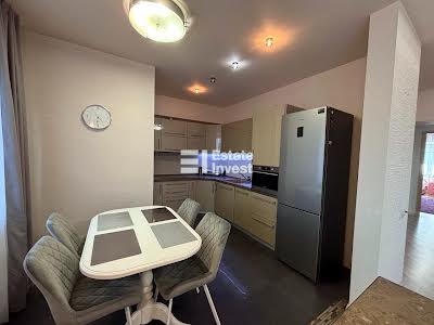 квартира за адресою Перемоги просп., 66д