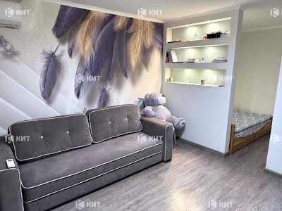 квартира за адресою Астрономічна вул., 37 Г