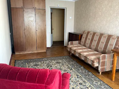 квартира за адресою Ентузіастів вул., 25/1