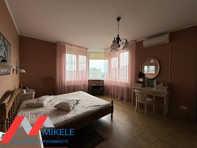 квартира за адресою Миколи Бажана просп., 14