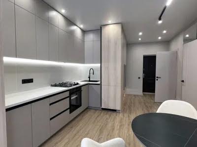 квартира по адресу с. Софиевская борщаговка, Радісна, 6