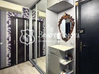 квартира по адресу Драгоманова ул., 5