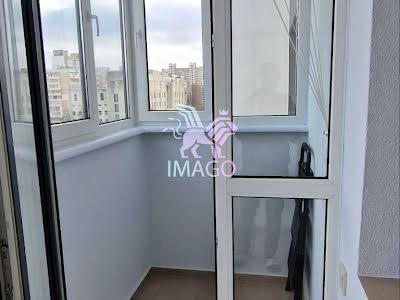 квартира за адресою Архітектора Вербицького вул., 1-В