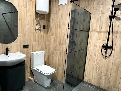 квартира за адресою Олександра Олеся вул., 10