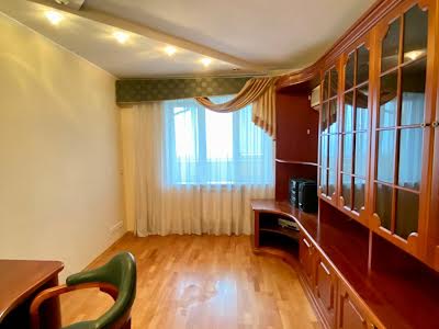 квартира за адресою Ореста Васкула вул., 2