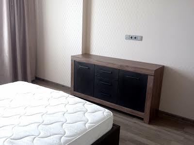 квартира за адресою Сергія Данченка вул., 34