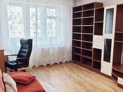 квартира по адресу Героев Днепра ул., 42-Б