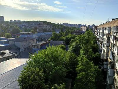 квартира за адресою Кирилівська вул. (Фрунзе), 127