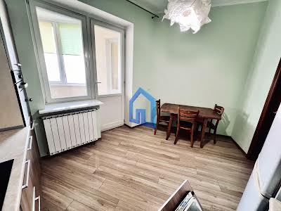 квартира по адресу Владимира Ивасюка просп. (Героїв Сталінграду), 10-А