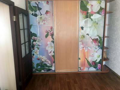 квартира за адресою Київ, Бориса Гмирі вул., 12-Б
