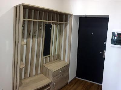 квартира за адресою Анатолія Луценка вул., 19