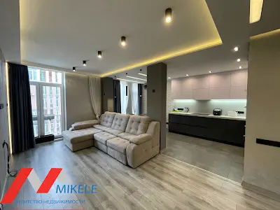 квартира за адресою Регенераторна вул., 4