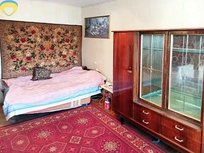квартира за адресою Євгена Чикаленка вул., 68