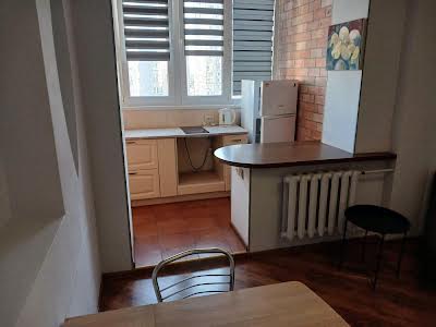 квартира по адресу Миколы Бажана просп., 12