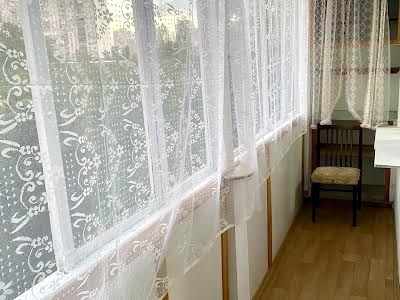 квартира за адресою Івана Миколайчука вул. (Серафимовича), 17/2