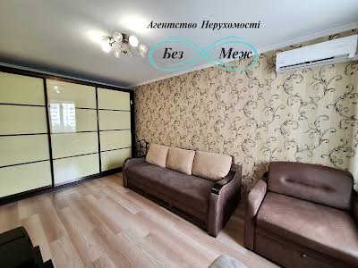 квартира за адресою Боголюбова вул., 10