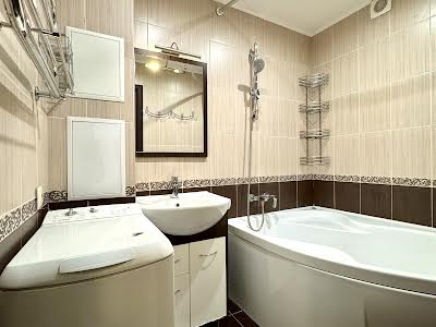 квартира за адресою Леся Курбаса просп., 9