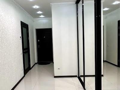 квартира за адресою Драгоманова вул., 40 Е