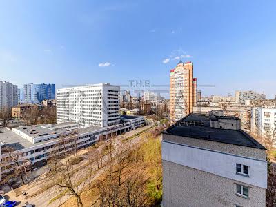 квартира по адресу Андрея Верхогляда ул. (Михайла Драгомирова), 2-А