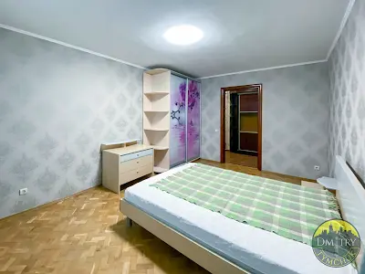 квартира за адресою Володимира Івасюка просп. (Героїв Сталінграду), 14-Б