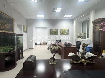 комерційна за адресою Максиміліанівська вул. (Ольминського), 7