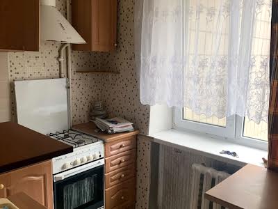 квартира за адресою Івана Дзюби вул. (Сім'ї Сосніних), 6а