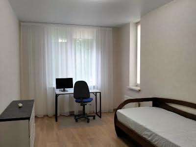 квартира за адресою Регенераторна вул., 4