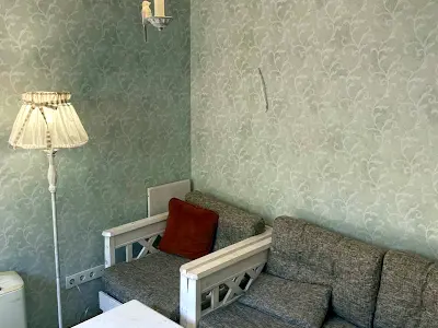 будинок за адресою Дніпроводська вул.
