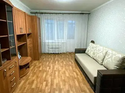 квартира за адресою Новорічна вул., 53