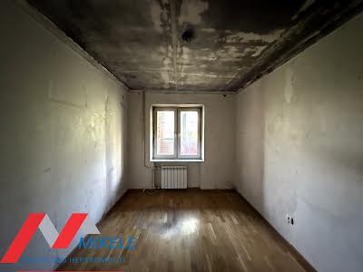 квартира за адресою Ярослава Івашкевича вул., 12