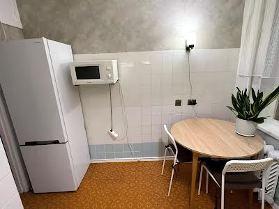квартира за адресою Кубанської України вул. (Маршала Жукова), 51