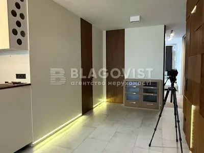 квартира за адресою Практична вул., 2