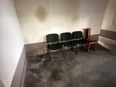 комерційна за адресою Дегтярівська вул., 25к1