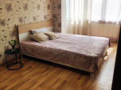 квартира за адресою Януша Корчака вул. (Баумана), 20-А