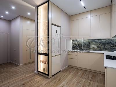 квартира за адресою Київ, Річкова вул., 4