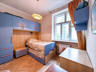 квартира по адресу Вячеслава Липинского ул. (Чапаева), 3